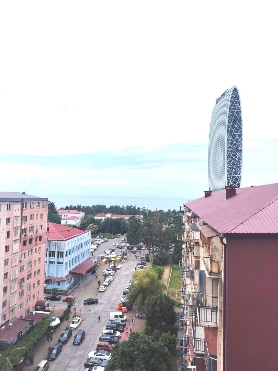 4-Room Apartment For Rent In Batumi, Zurab Gorgiladze St, 54 view 1