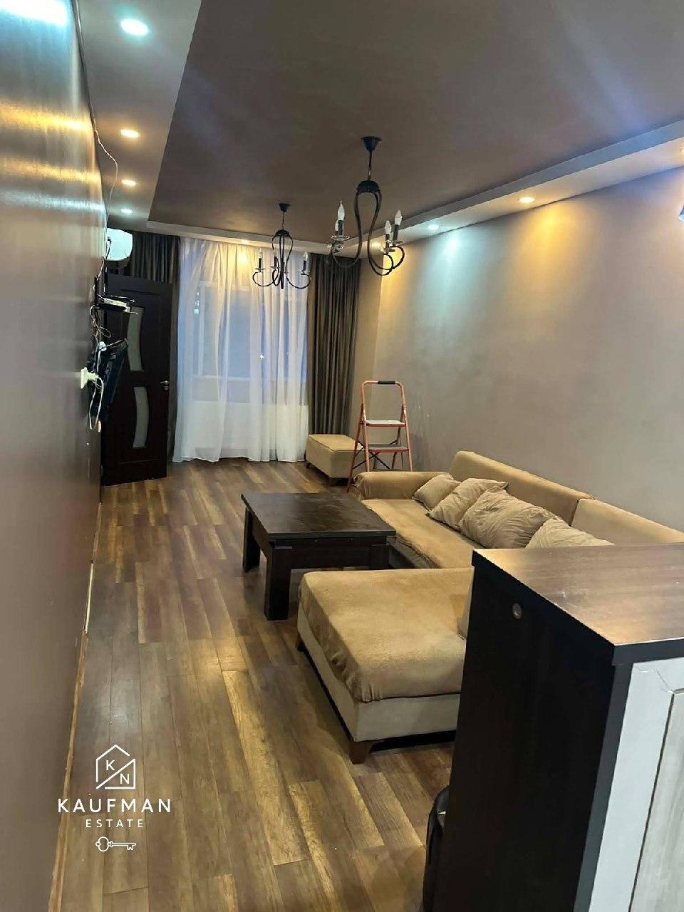 3-Room Apartment For Rent In Batumi, Iusup Kobaladze St, 8a view 1