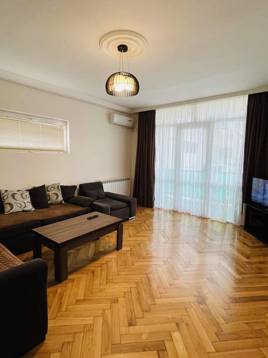 4-Room Apartment For Rent In Batumi, Alexandre Akhmeteli St, 3 view 3