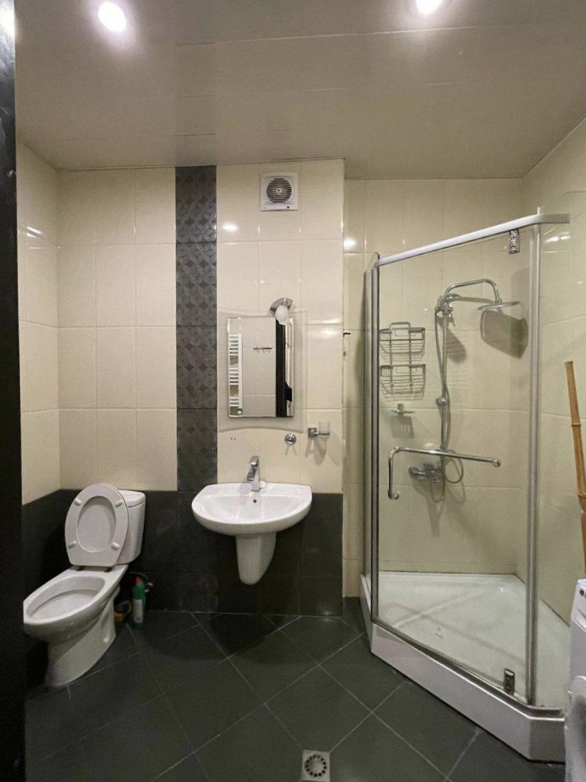 2-Room Apartment For Rent In Batumi, Vakhtang Gorgasali St, 128-134 view 3