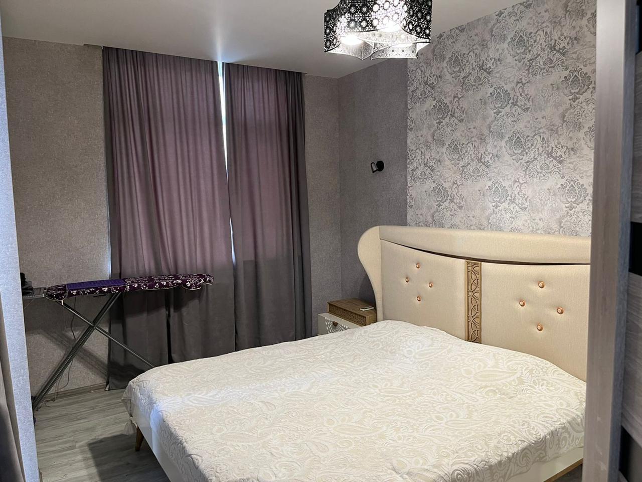 3-Room Apartment For Rent In Batumi, Real Palace view 4