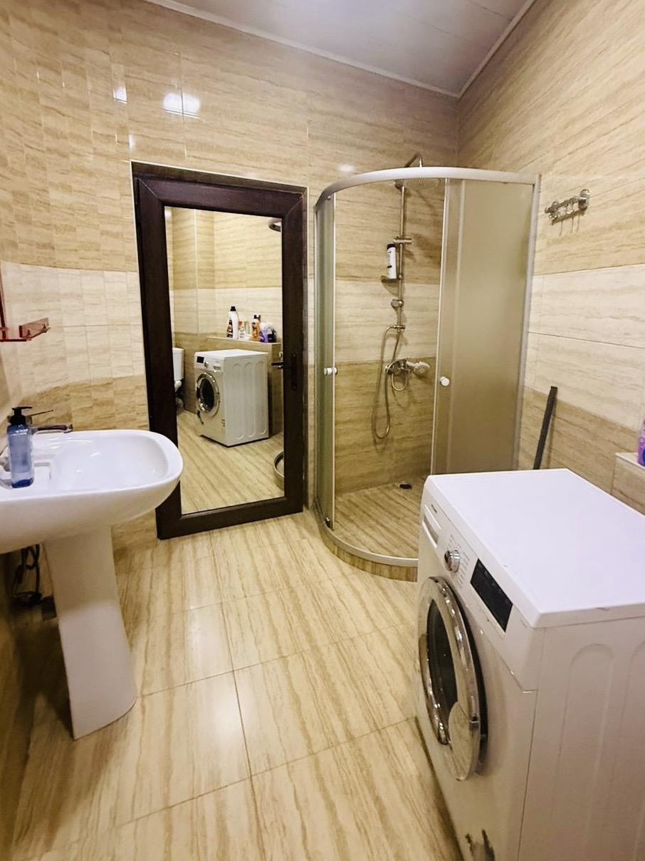 4-Room Apartment For Rent In Batumi, Ilia Chavchavadze St, 32a view 9
