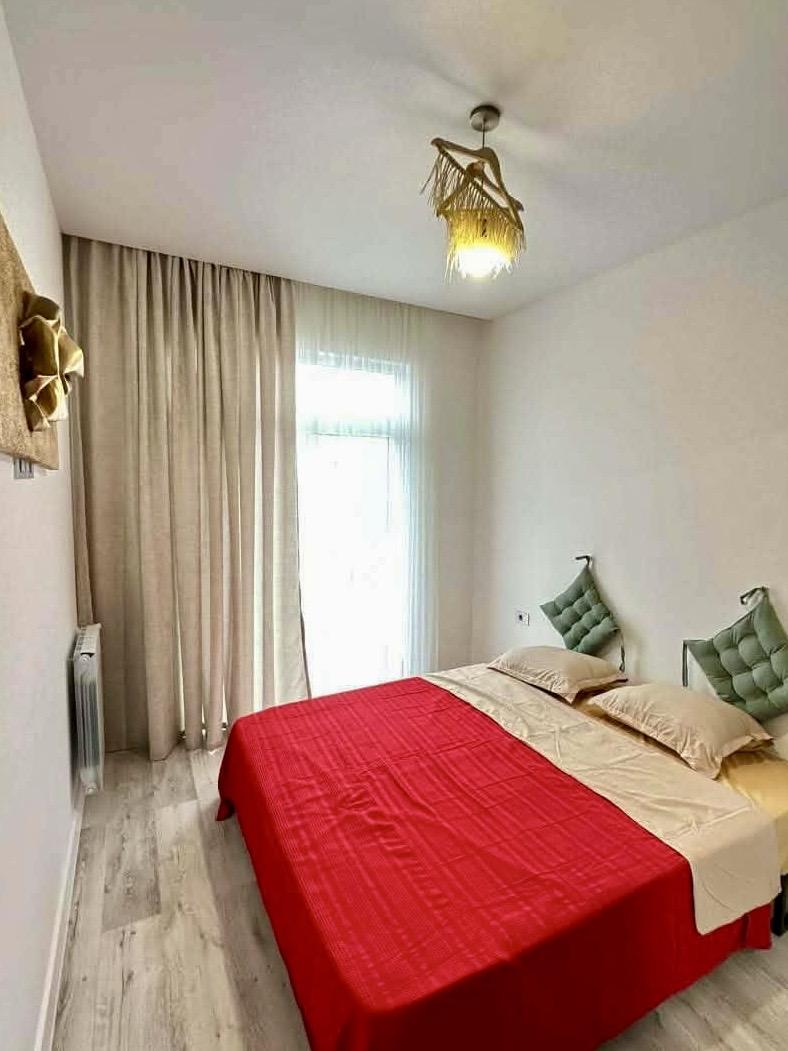 3-Room Apartment For Rent In Batumi, Comfort Palace Abashidze view 7