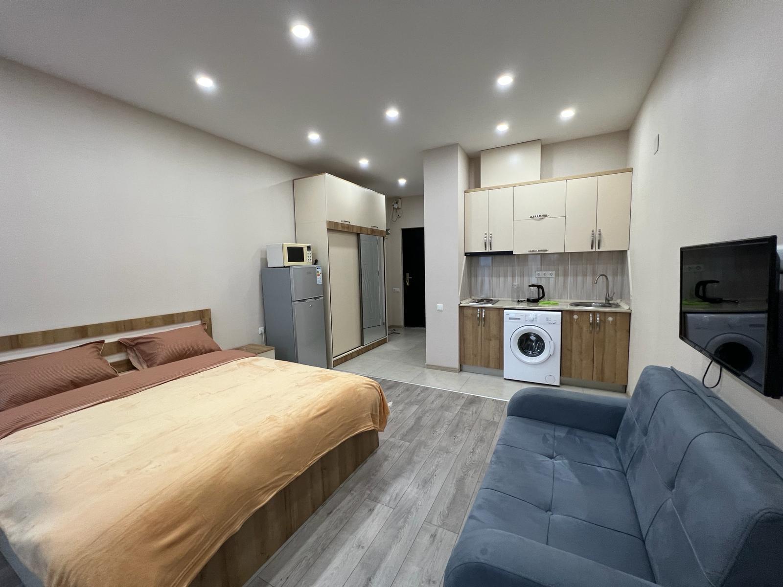 1-Room Apartment For Rent In Batumi, Zhiuli Shartava Ave, 13 view 3
