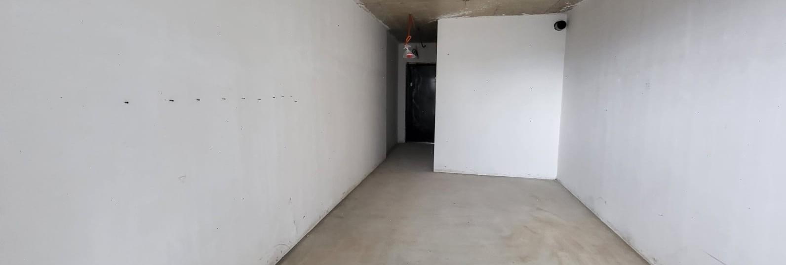 Studio Apartment For Sale view 3