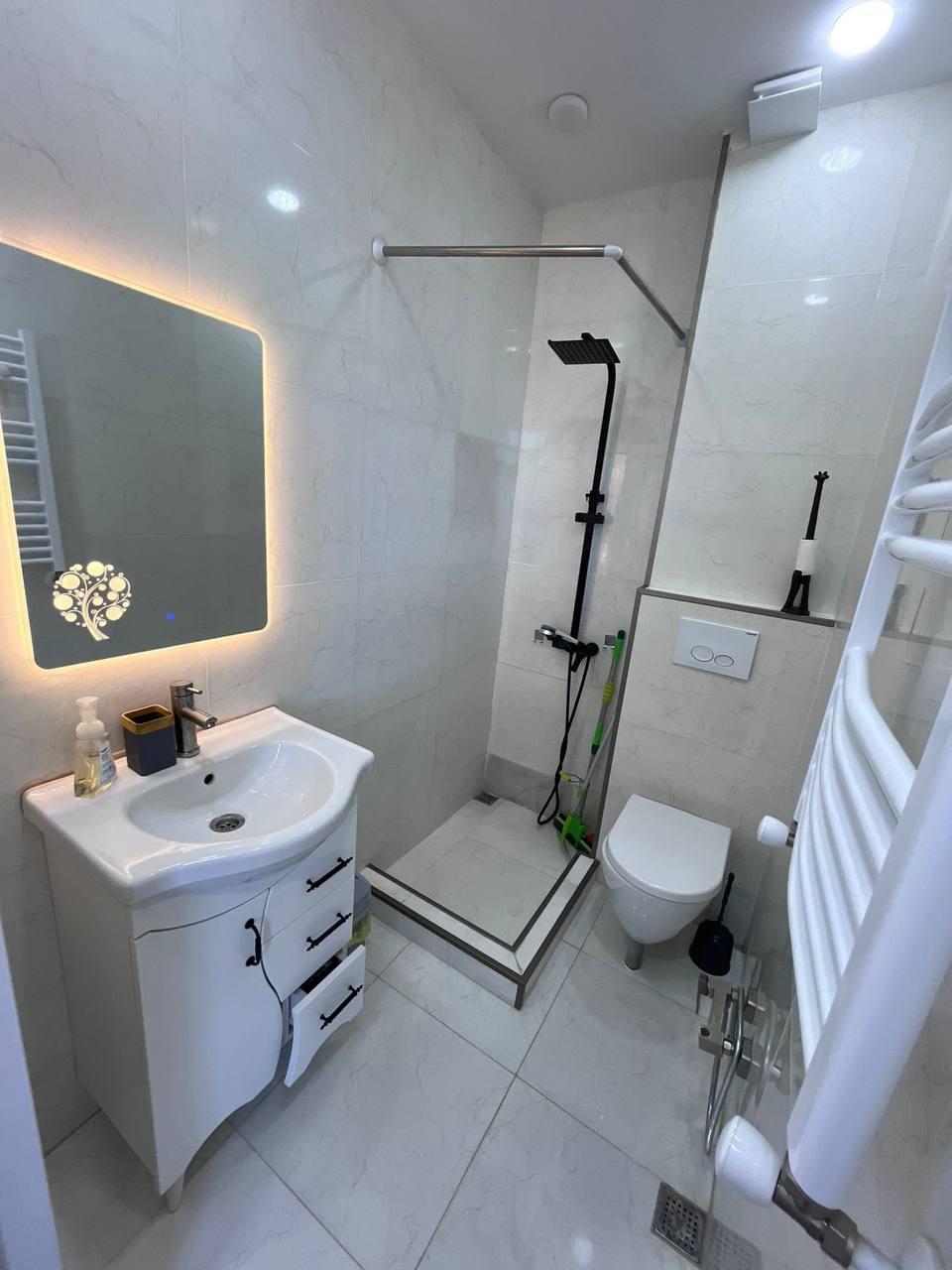 2-Room Apartment For Rent In Batumi, General Aslan Abashidze St, 59 view 9