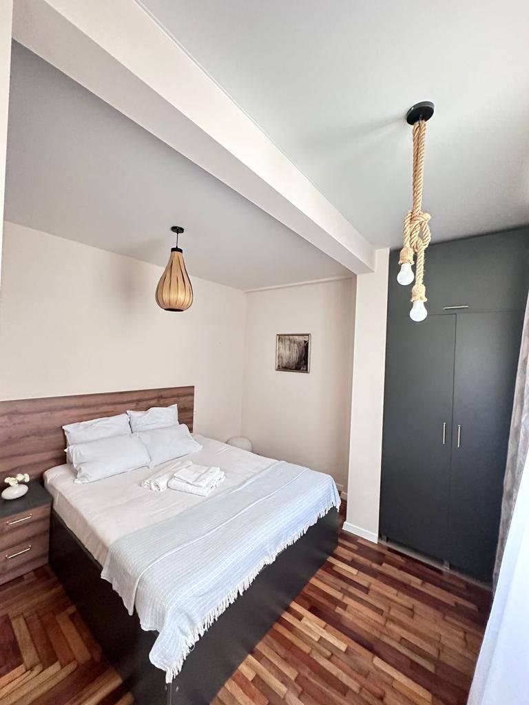 3-Room Apartment For Rent In Batumi, Alexandre Akhmeteli St, 7 view 5