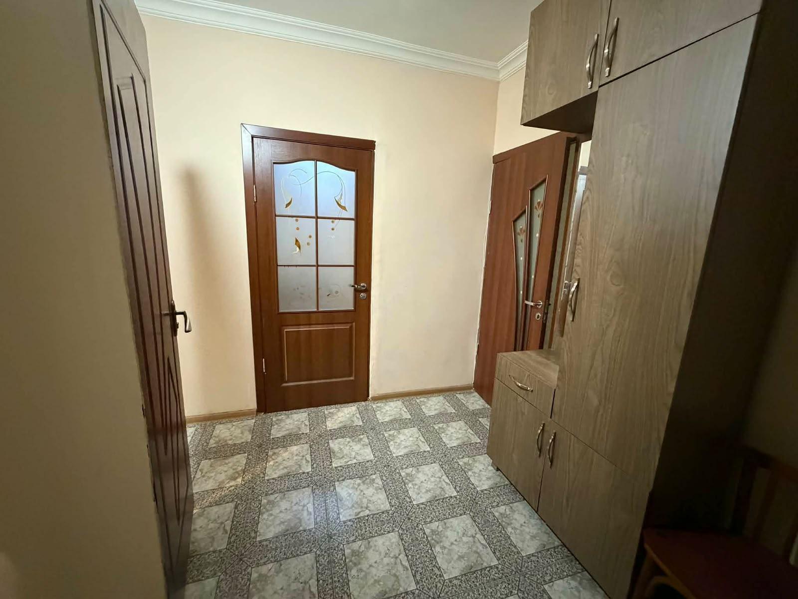 3-Room Apartment For Sale In Batumi, Shalva Inasaridze St, 4 view 11
