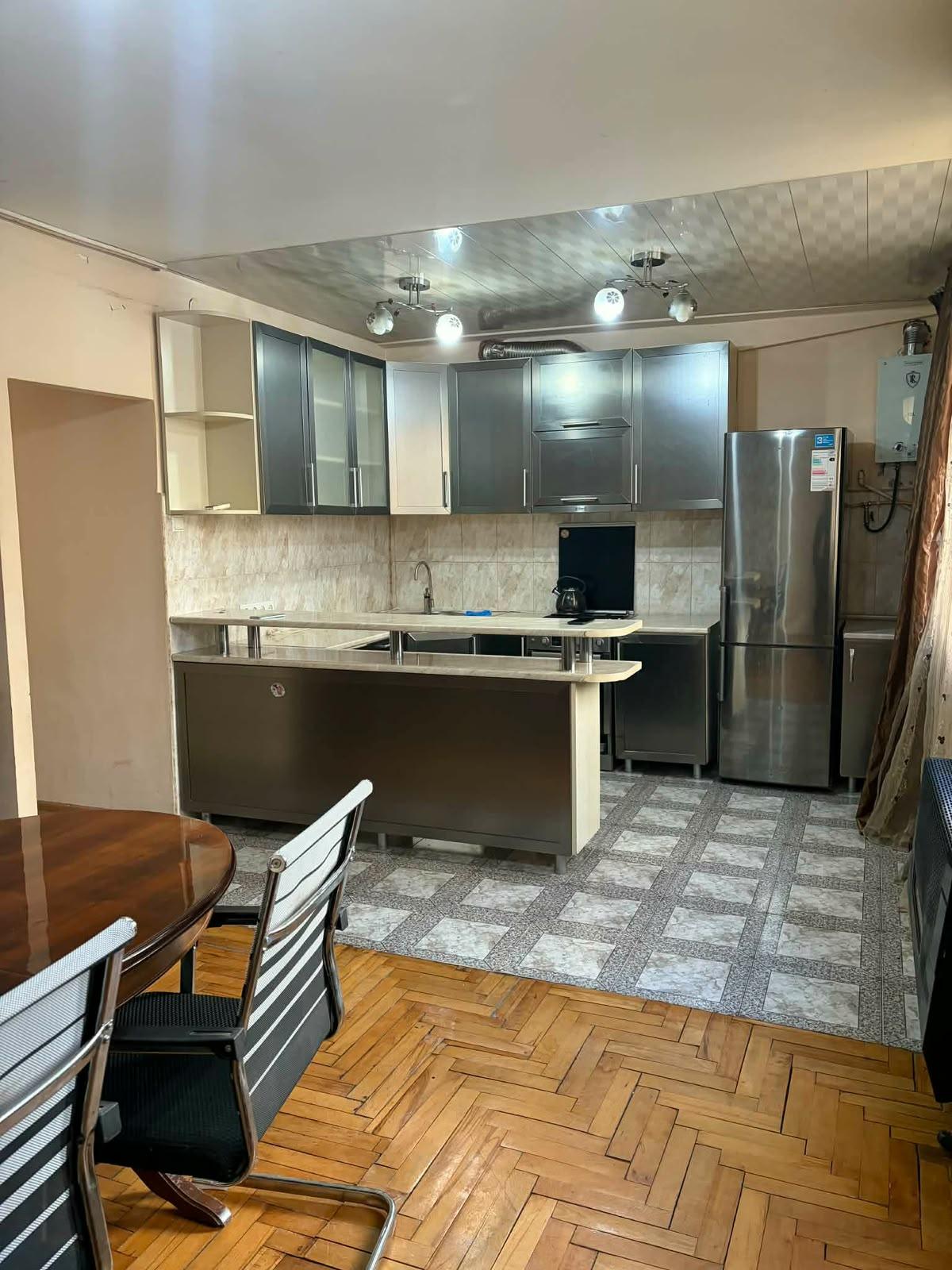 3-Room Apartment For Sale In Batumi, Shalva Inasaridze St, 4 view 17