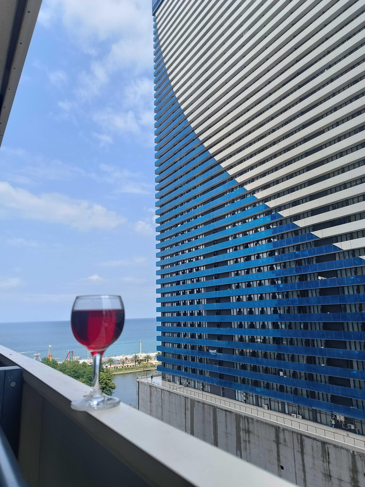 1-Room Apartment For Rent In Batumi, Sherif Khimshiashvili St, 38 view 2