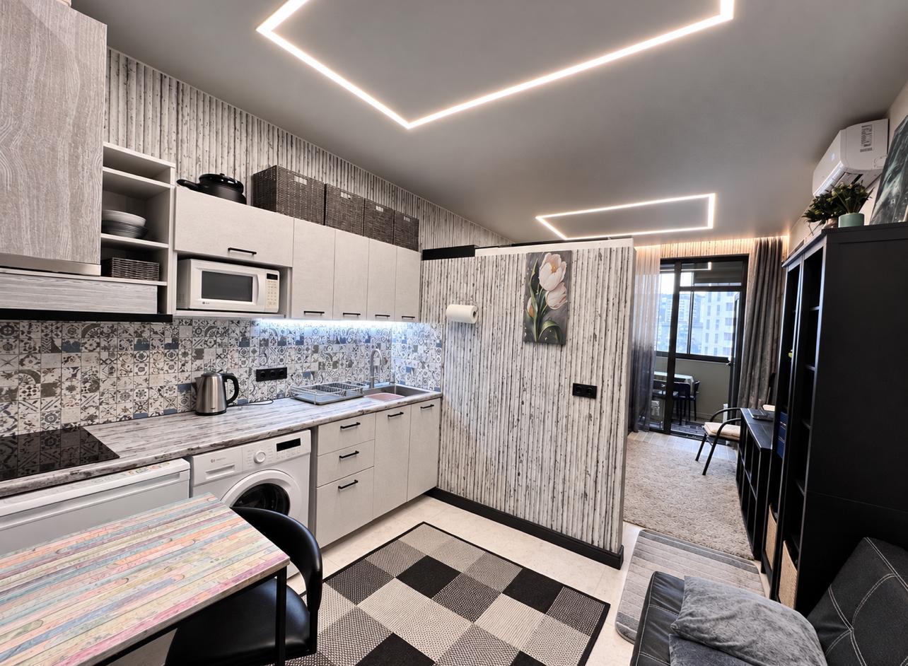Studio Apartment For Sale view 6