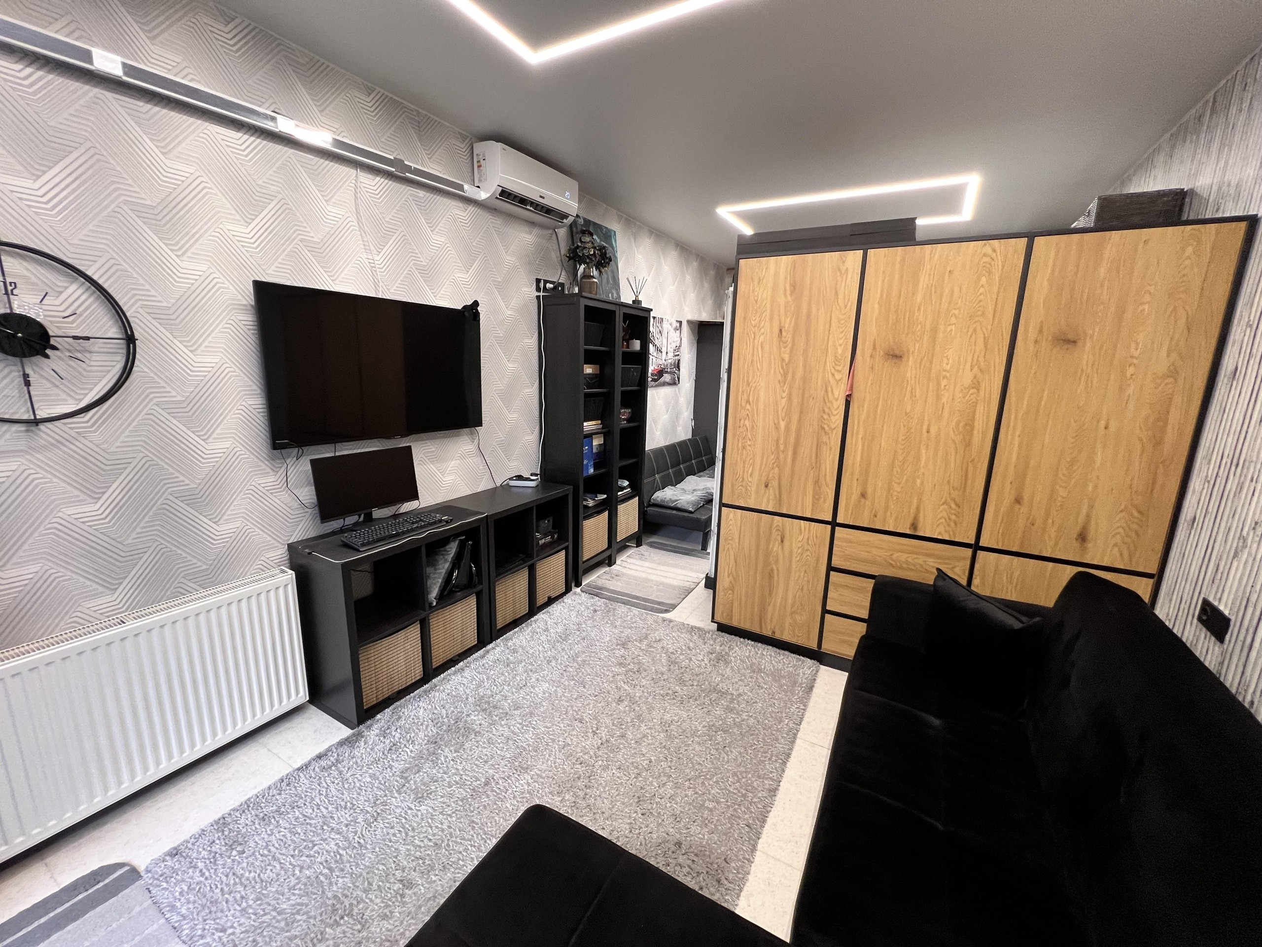 Studio Apartment For Sale view 2