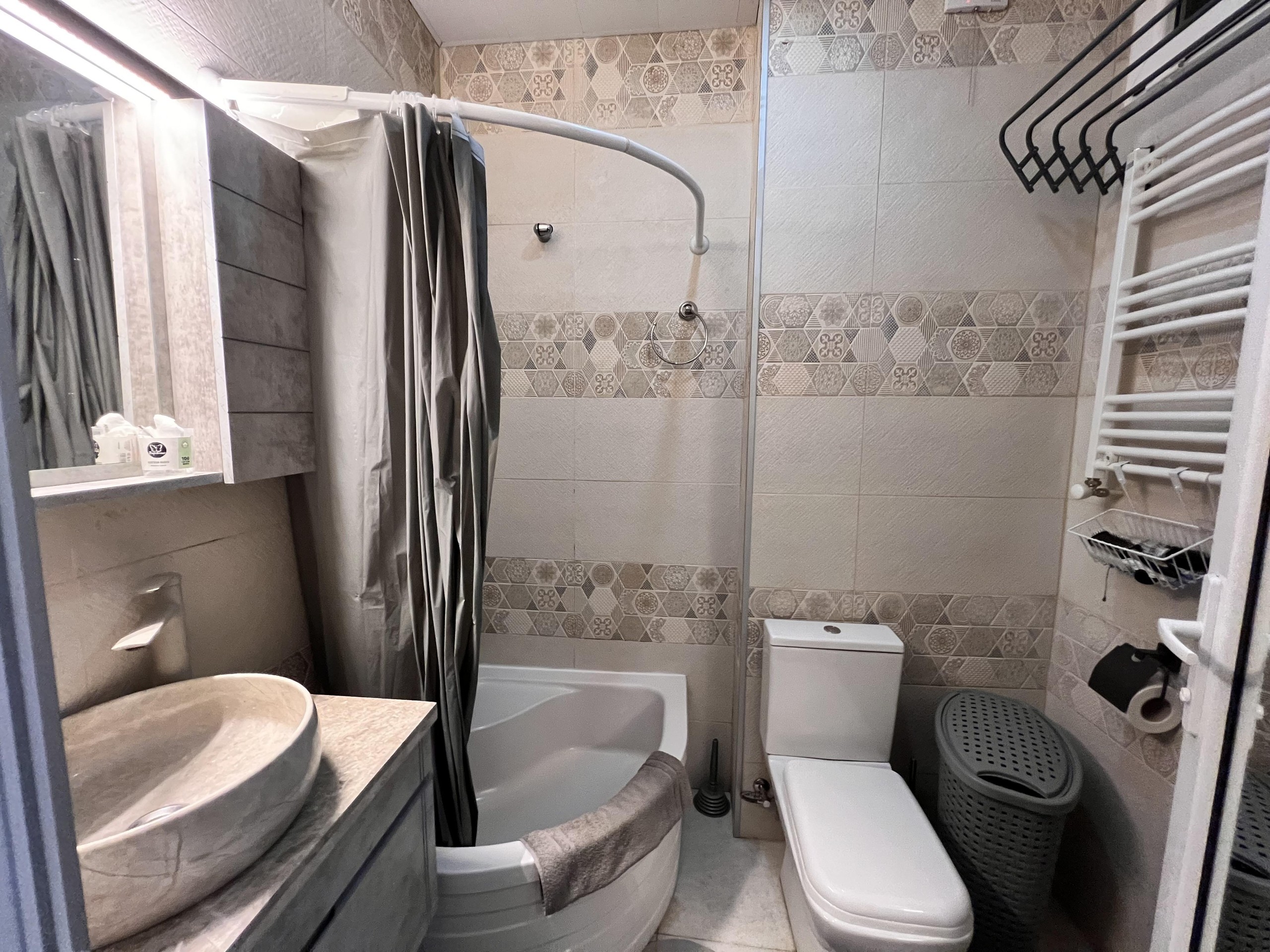 Studio Apartment For Sale view 5