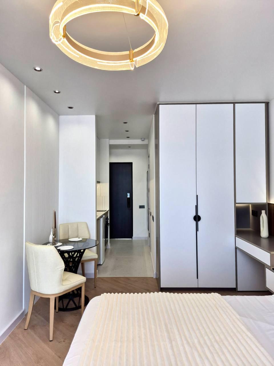 Studio Apartment For Sale view 4