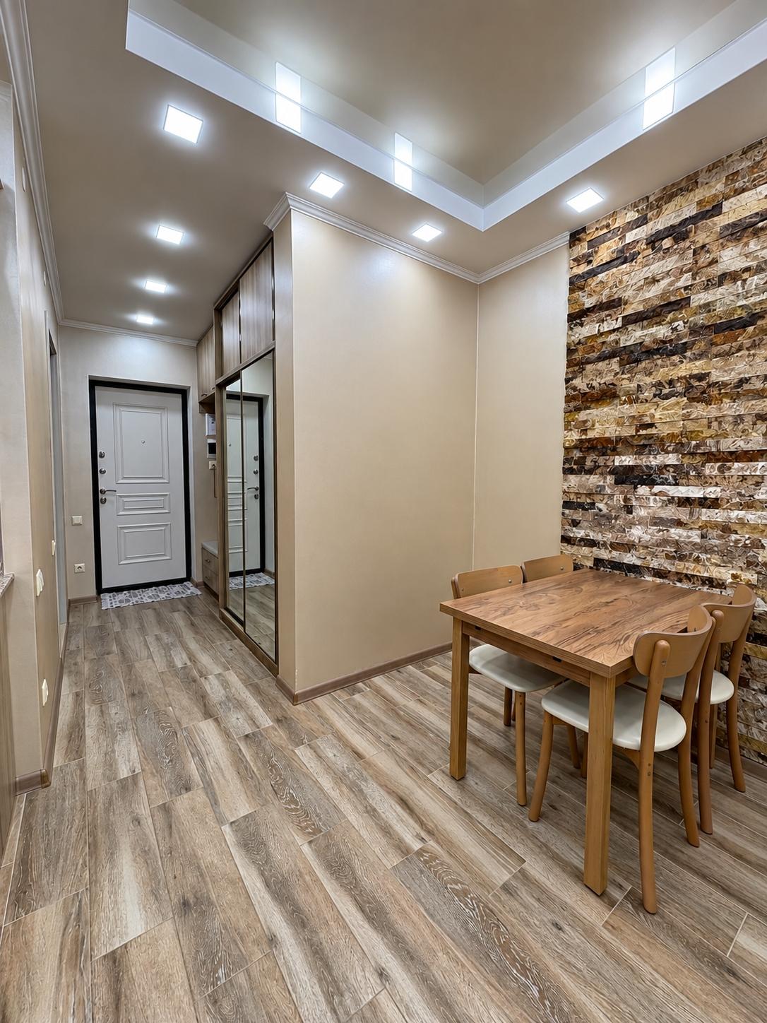 2-Room Apartment For Sale In Batumi, Real Palace view 2