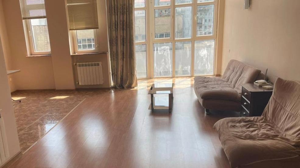 3-Room Apartment For Rent In Batumi, Zurab Gorgiladze St, 82 view 8