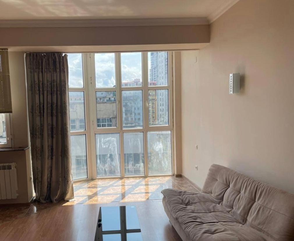 3-Room Apartment For Rent In Batumi, Zurab Gorgiladze St, 82 view 3