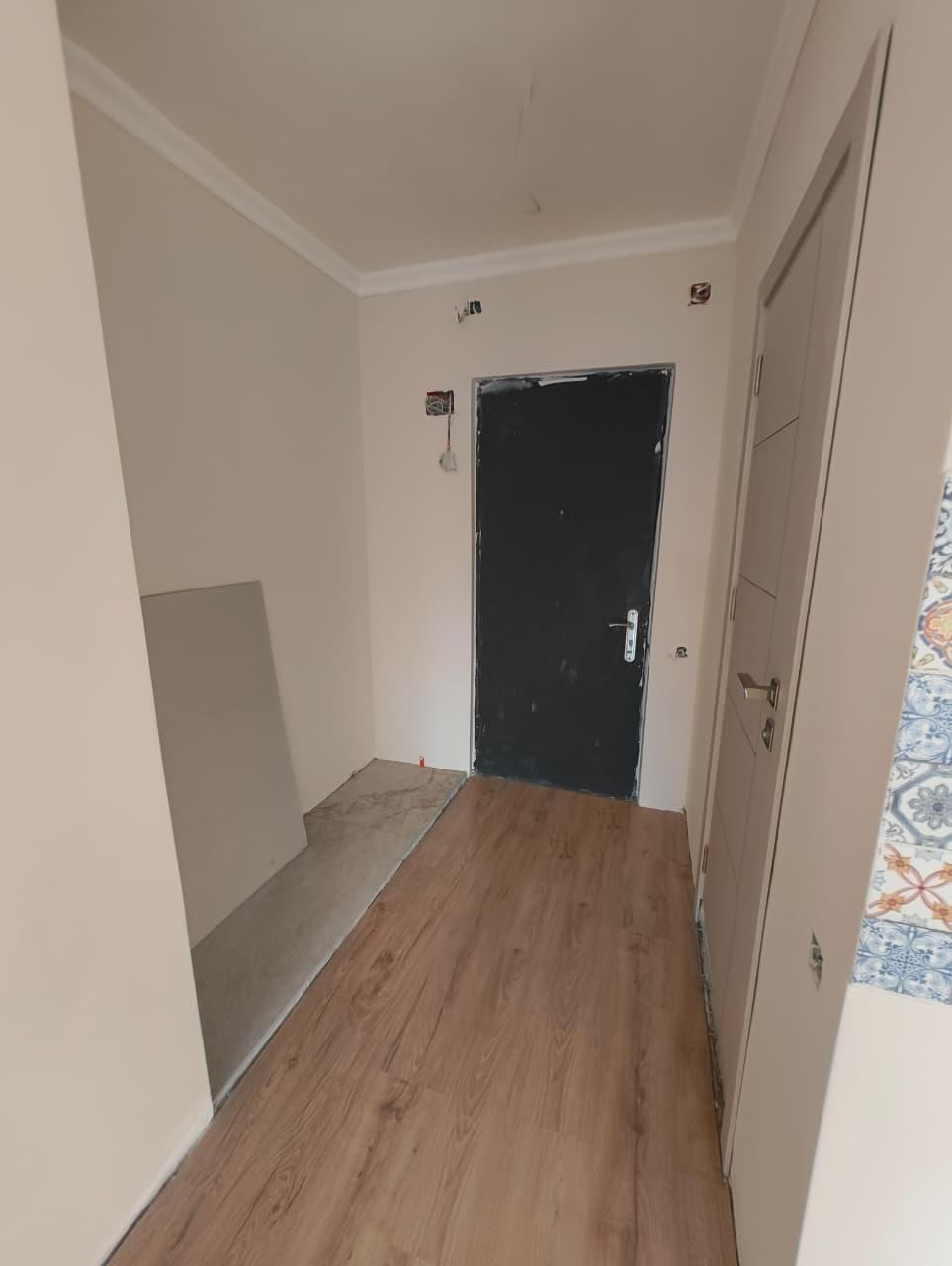 Studio Apartment For Sale view 3