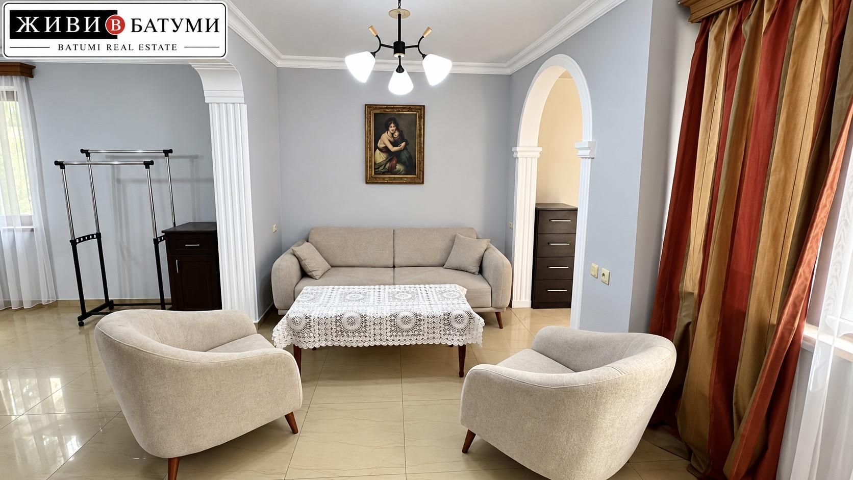 2-Room Apartment For Rent In Batumi, Zviad Gamsakhurdia St, 21 view 1