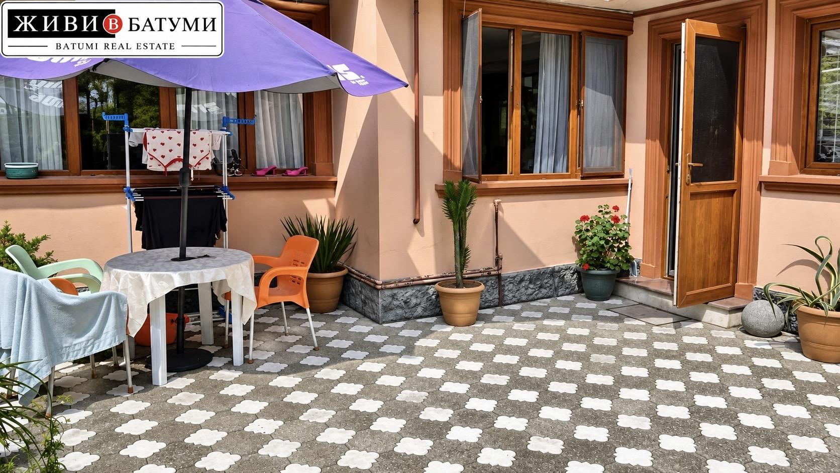 2-Room Apartment For Rent In Batumi, Zviad Gamsakhurdia St, 21 view 9