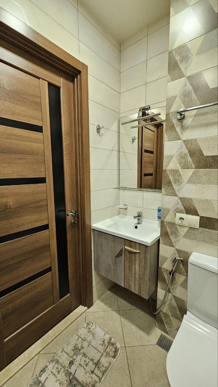 Studio Apartment For Sale view 7