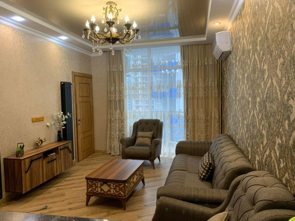 3-Room Apartment For Rent In Batumi, Sherif Khimshiashvili St, 47 view 1