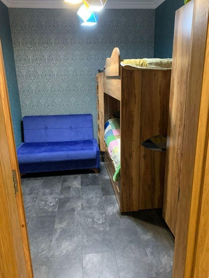 3-Room Apartment For Rent In Batumi, Sherif Khimshiashvili St, 47 view 12