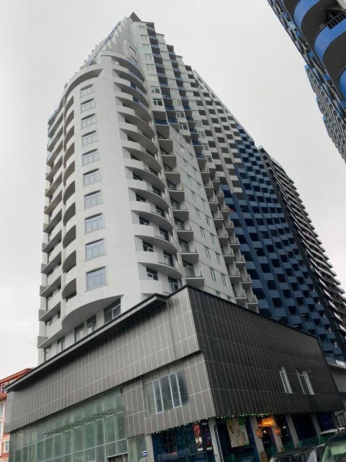 3-Room Apartment For Rent In Batumi, Sherif Khimshiashvili St, 47 view 10