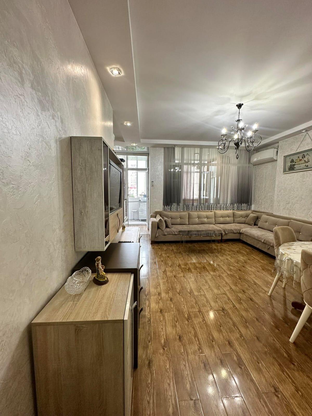 3-Room Apartment For Rent In Batumi, Iusup Kobaladze St, 15 view 1
