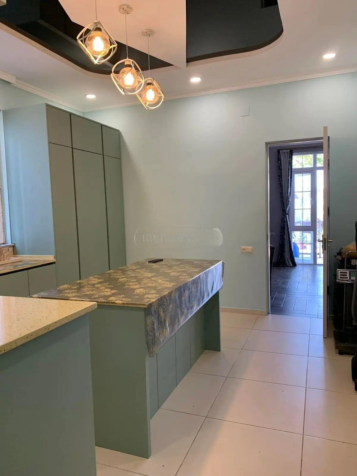 5-Room House For Rent In Batumi, Grigol Volski St, 52 view 4