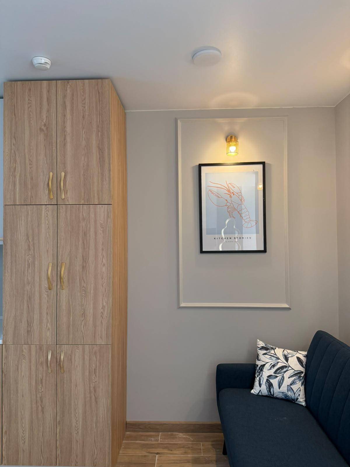 2-Room Apartment For Rent In Batumi, Zhiuli Shartava Ave, 27-31 view 5