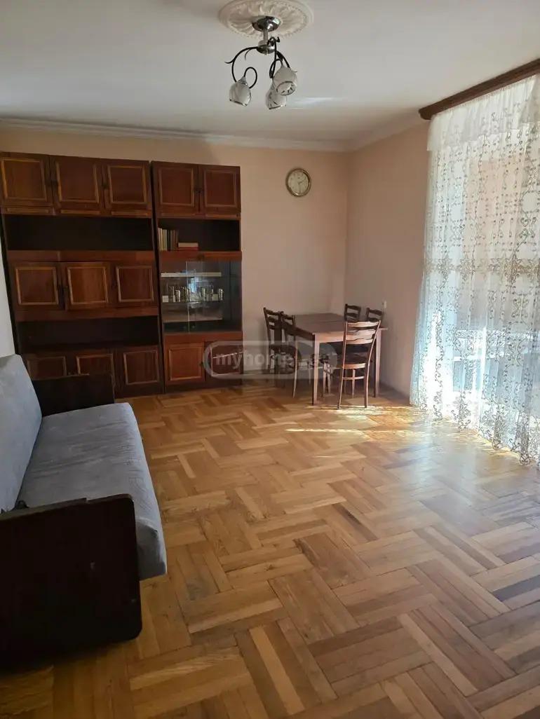2 yatak odalı daire, Varketili 3 – 3. A Mikrorayonu