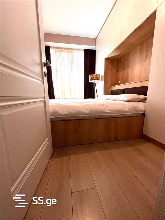 Dona Palace Ortachala: 3-Room, 80.0 M² | Korter.Ge view 6