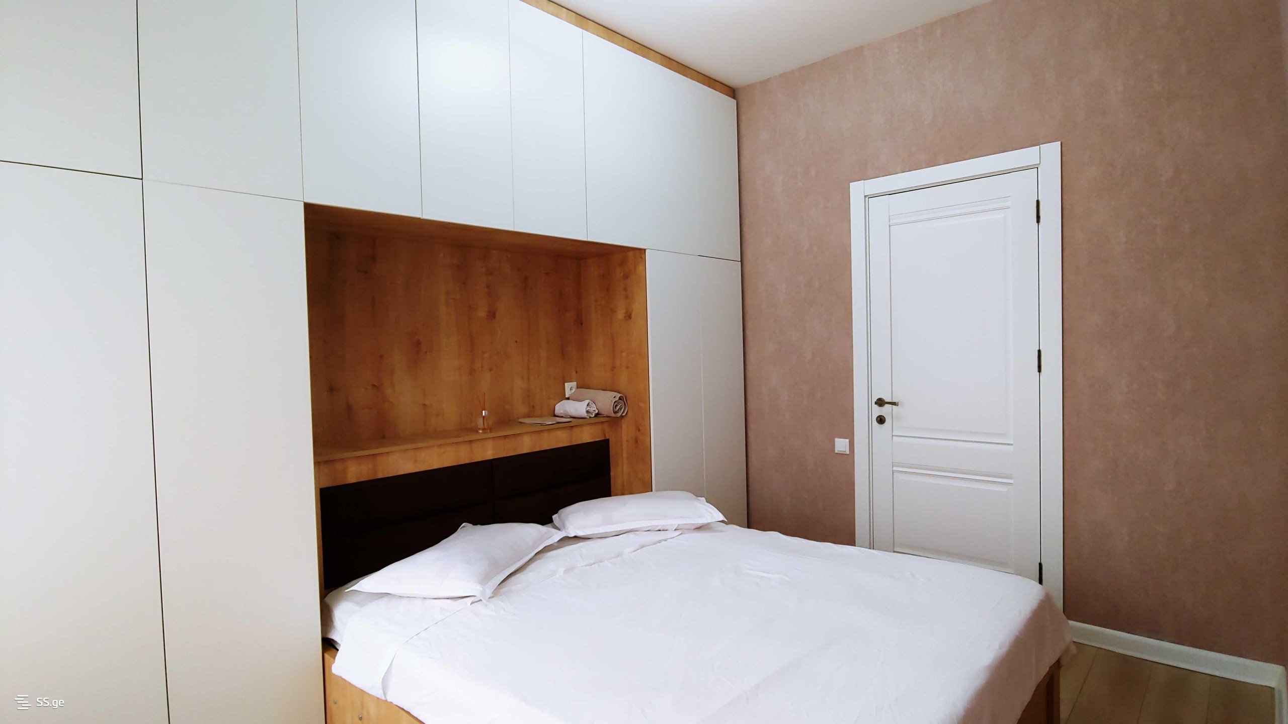 Dona Palace Ortachala: 3-Room, 75.0 M² | Korter.Ge view 3