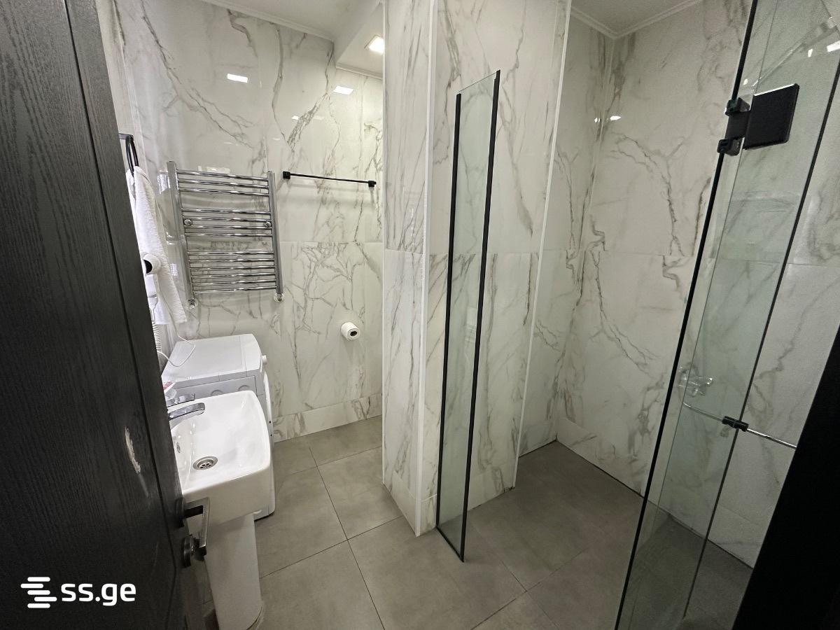 Skyview Tower: Studio, 35.0 M² | Korter.Ge view 5