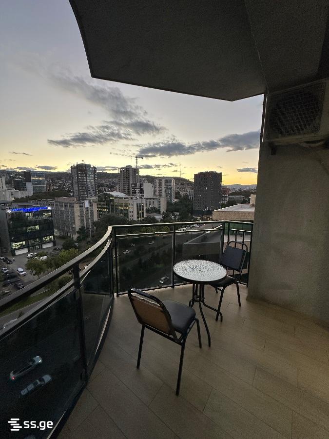 Skyview Tower: Studio, 35.0 M² | Korter.Ge view 8