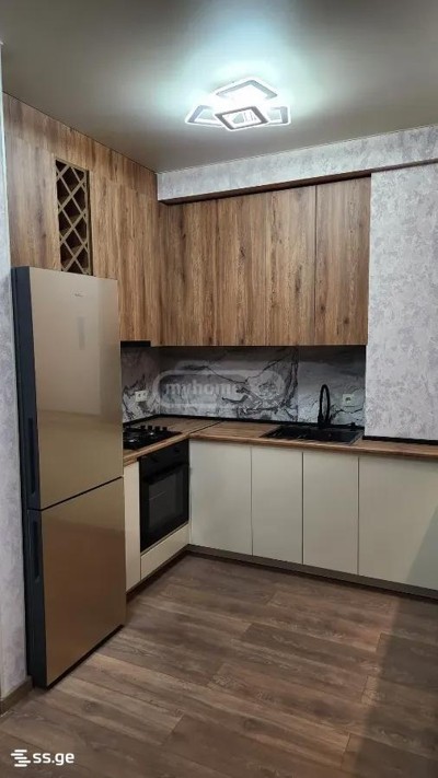 Apartment in tbilisi - View 2
