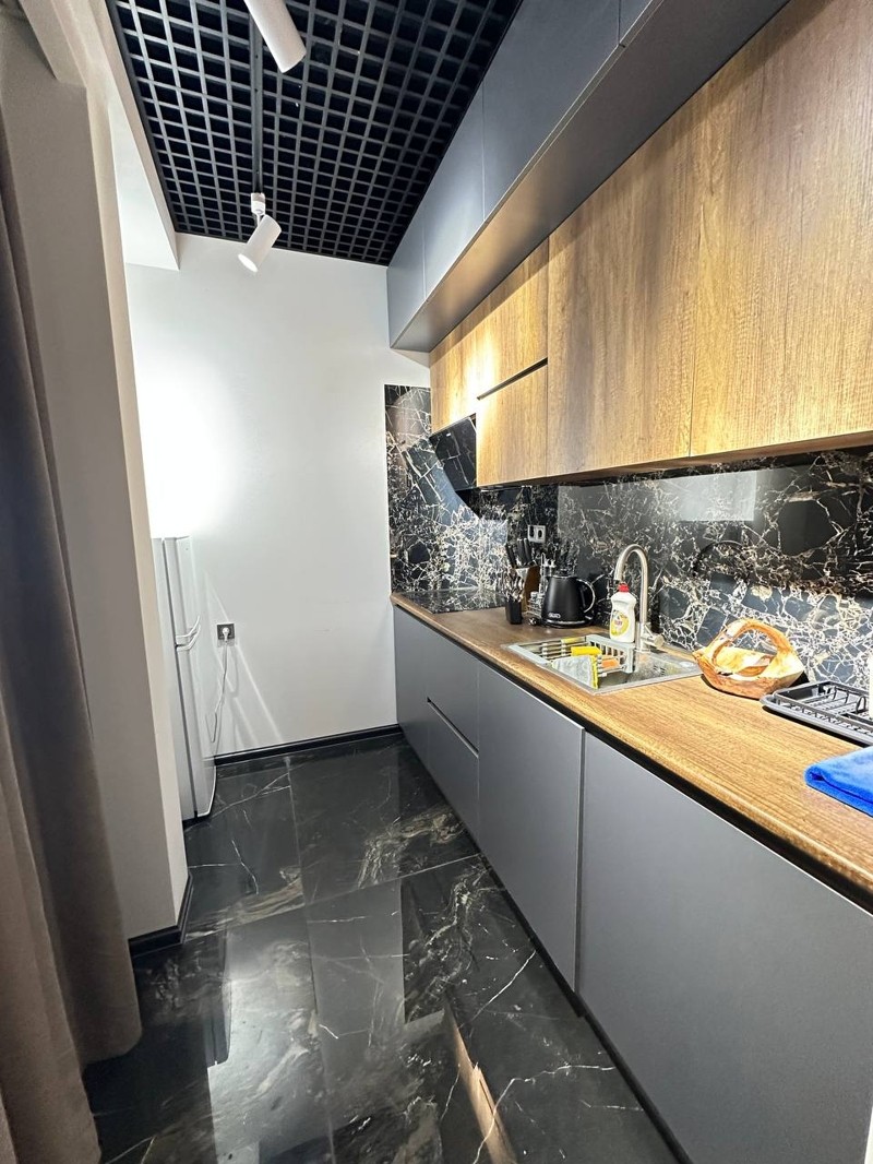 Studio Apartment For Sale view 5