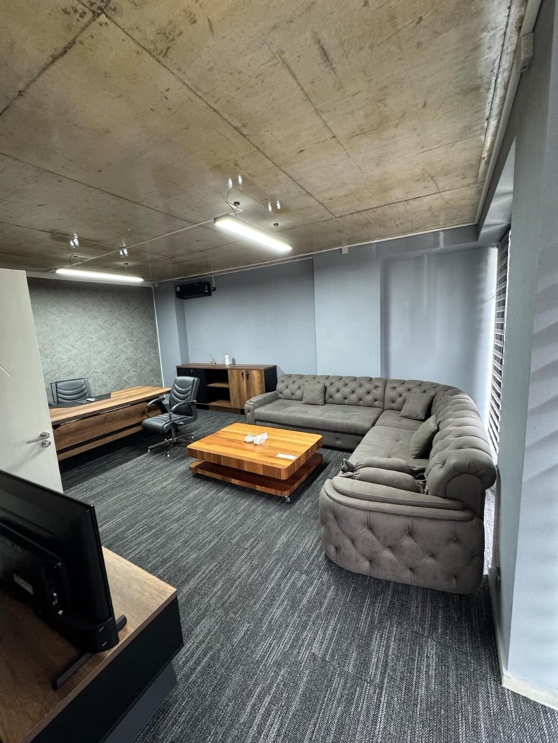 Commercial Property For Rent: 450 M² In Batumi, Giorgi Leonidze St, 2d – $4,500 view 14