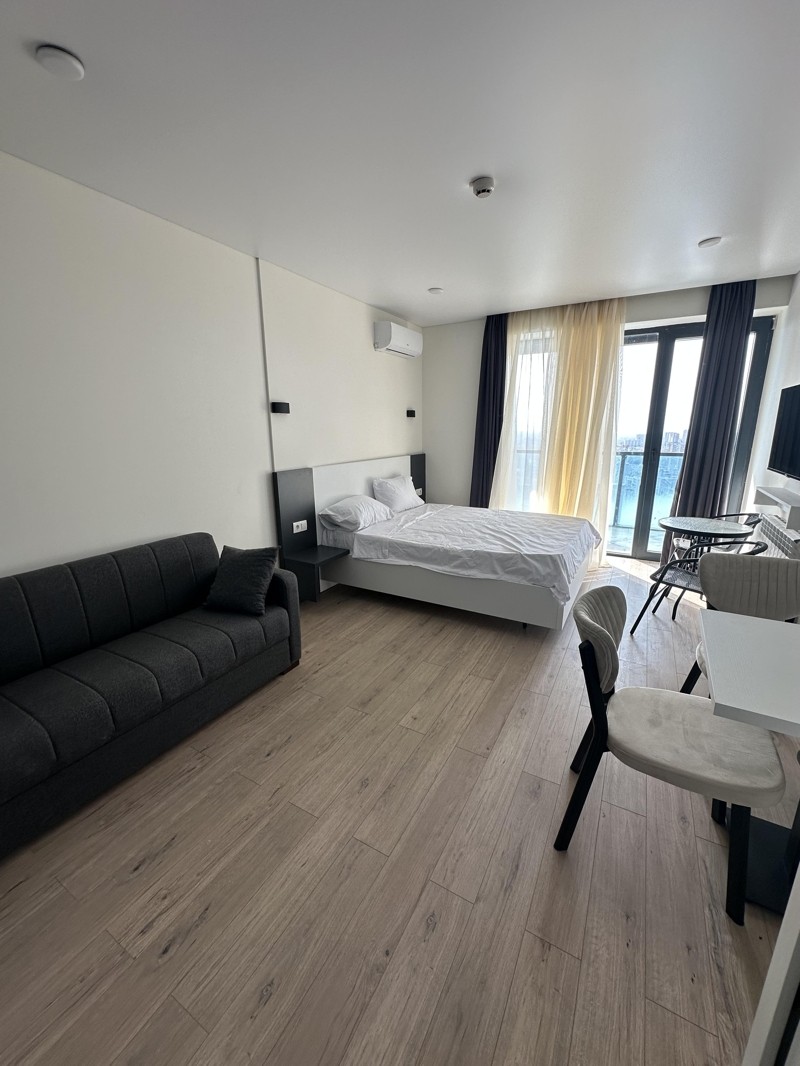 Studio Apartment For Sale view 10