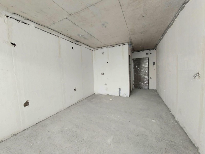 Studio Apartment For Sale view 5