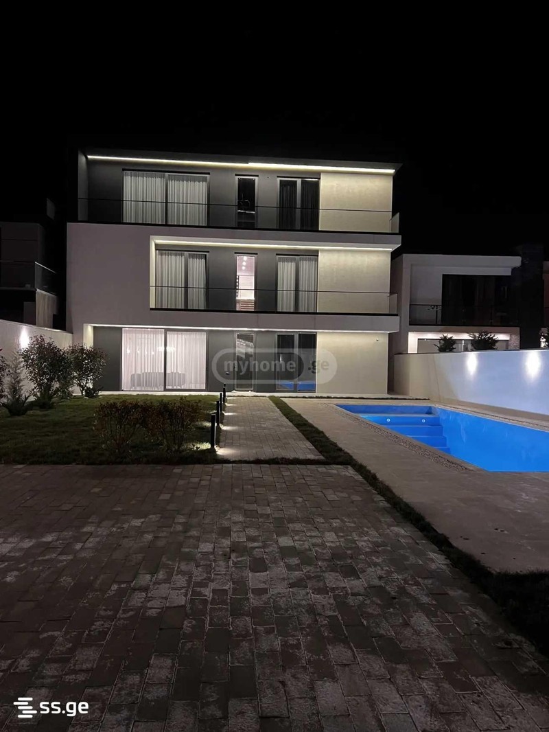 Baron De Baye St: 10-Room House, 470.0 M² | Korter.Ge view 16