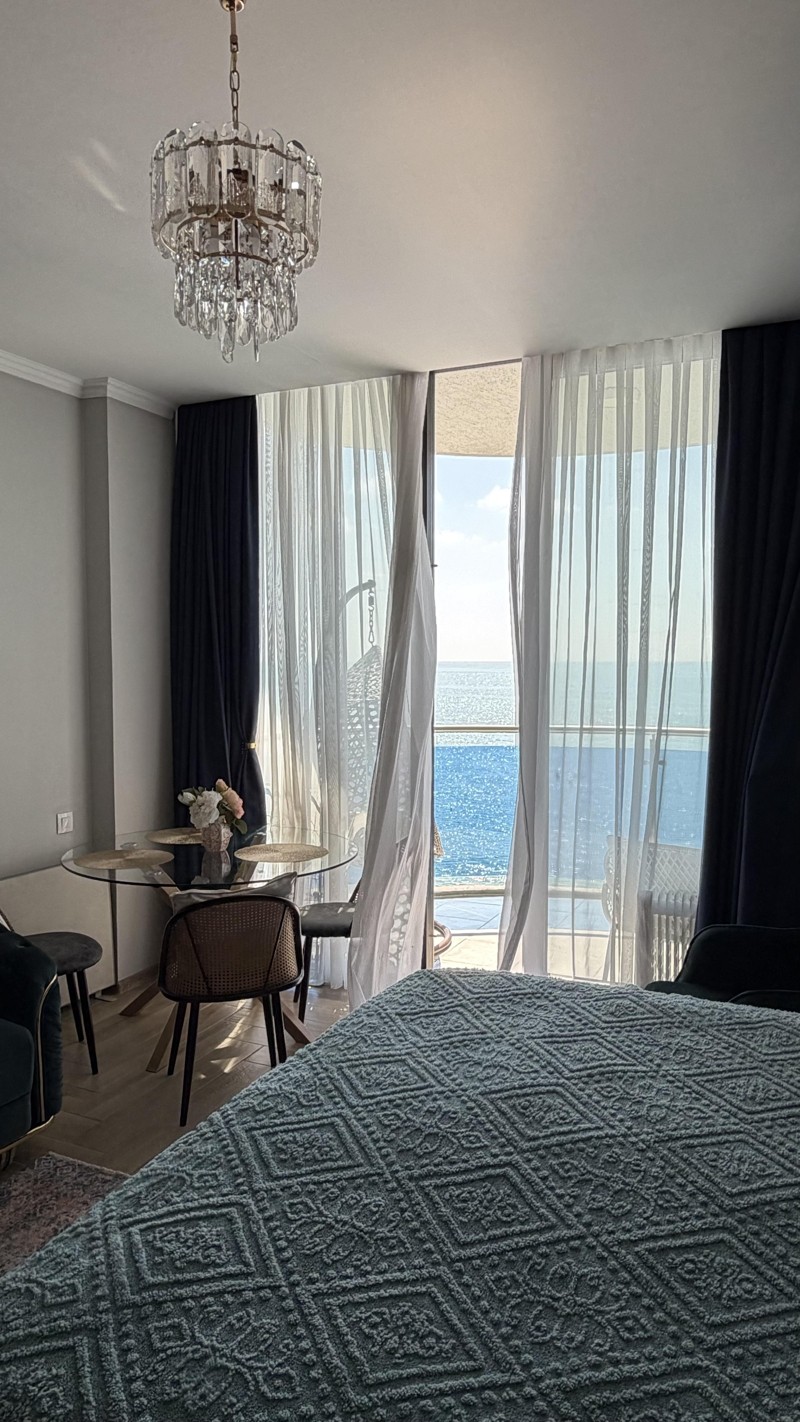 Studio Apartment For Sale view 10