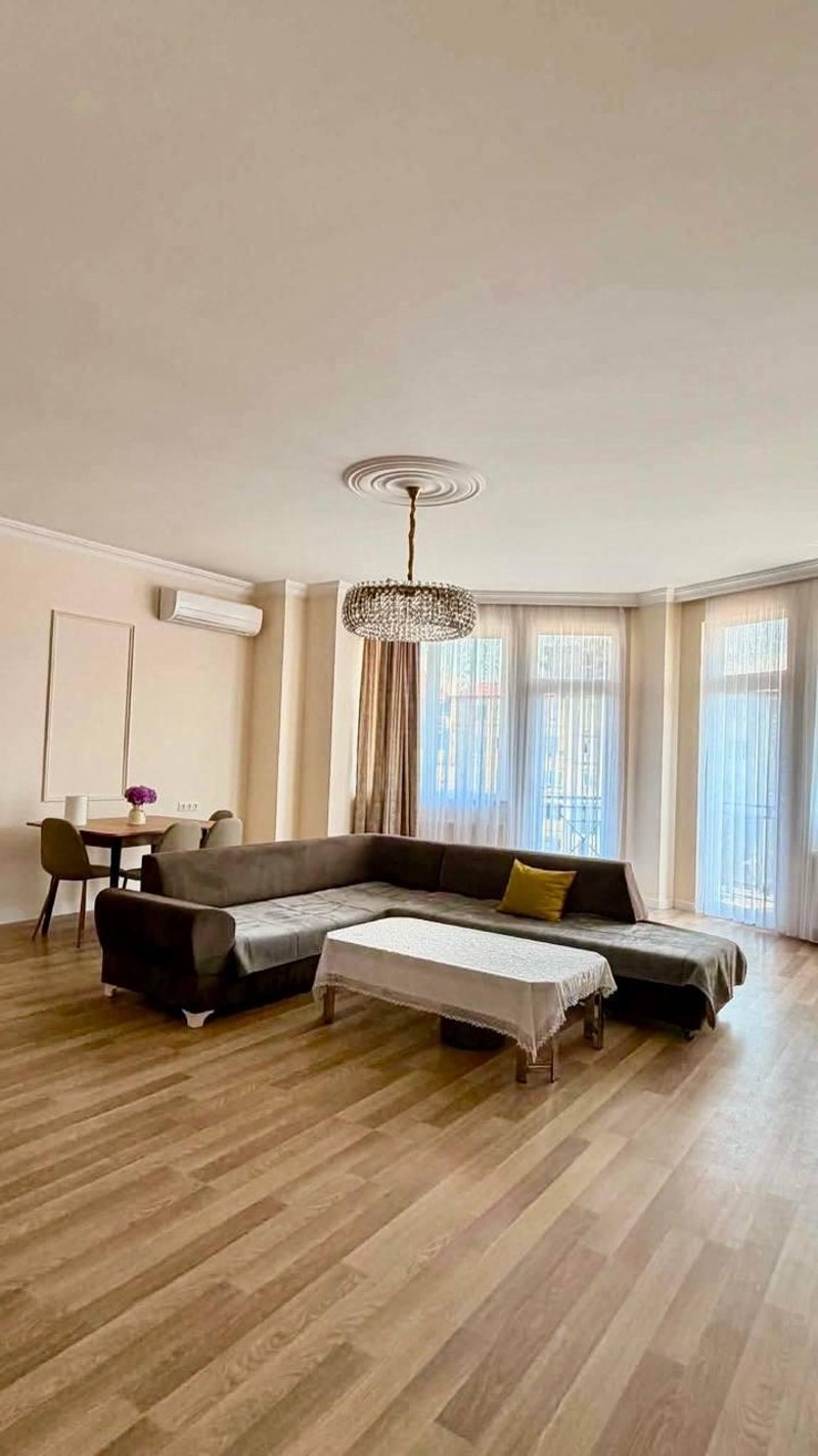 3-Room Apartment For Rent In Batumi, Galaction Tabidze St, 56 view 10