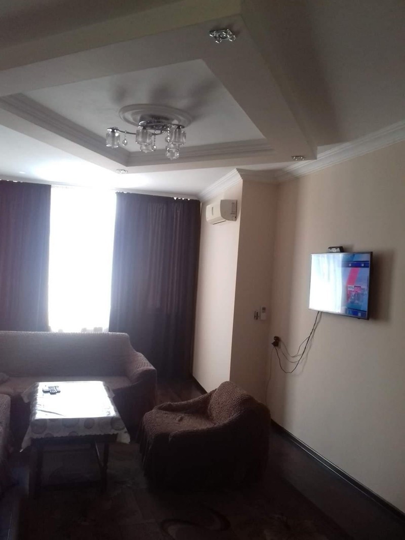 2-Room Apartment For Daily Rent In Batumi, Parnavaz Mepe St, 92/94, 68.5 M² — $43 Per Day view 7