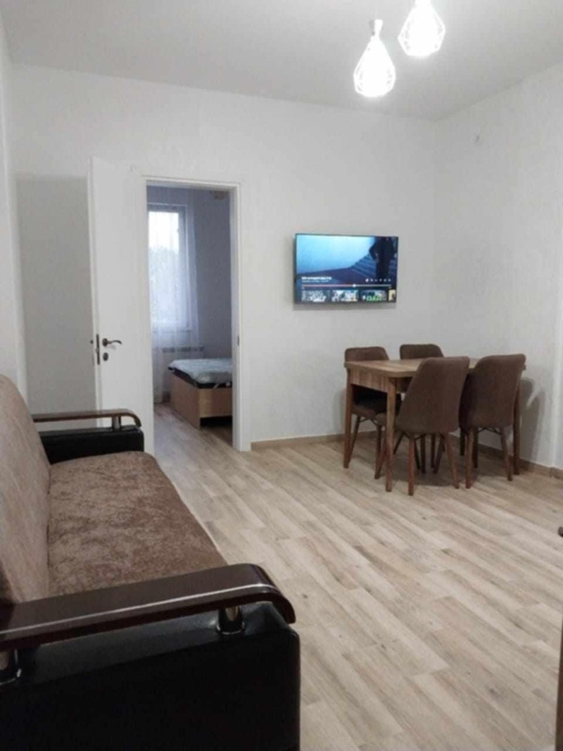 2-Room Apartment For Rent In Batumi, Khakhuli St, 18 view 7