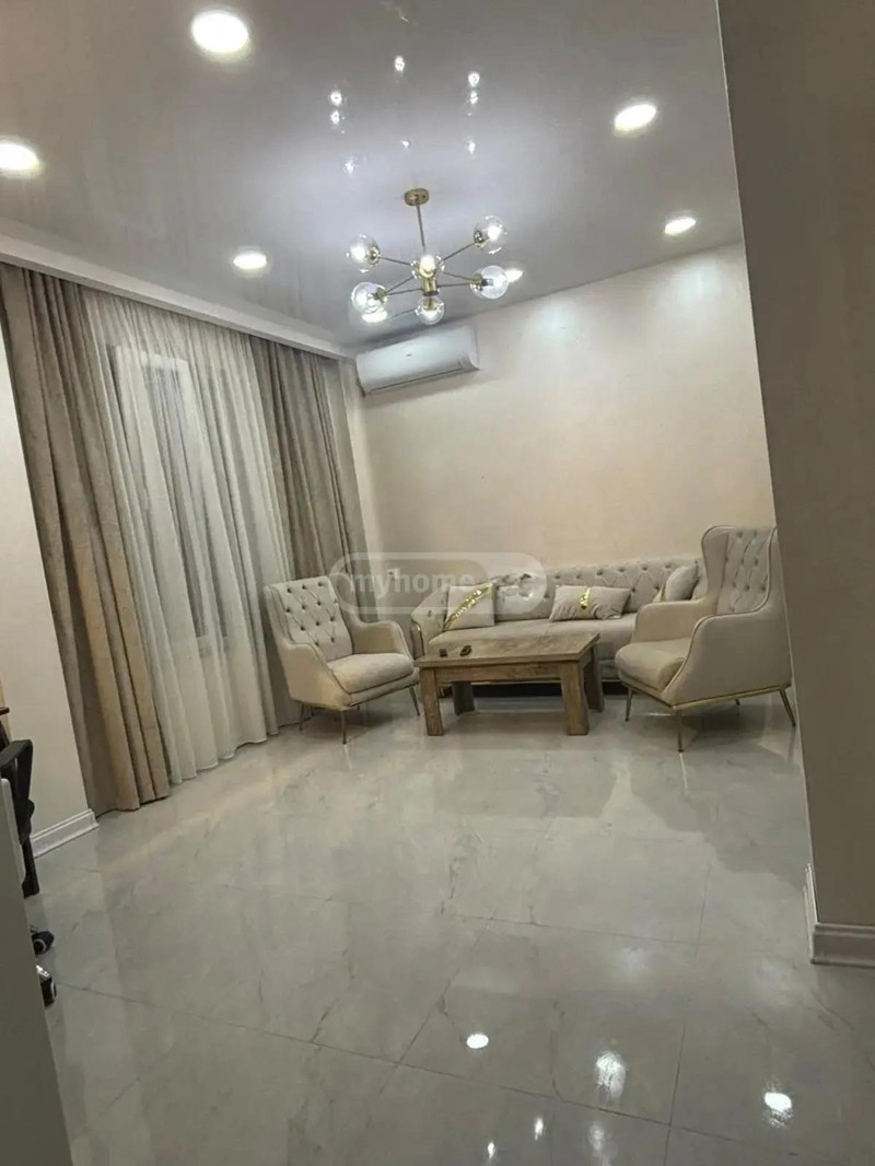 4-Room House For Rent In Batumi, Lado Asatiani St, 11 view 9
