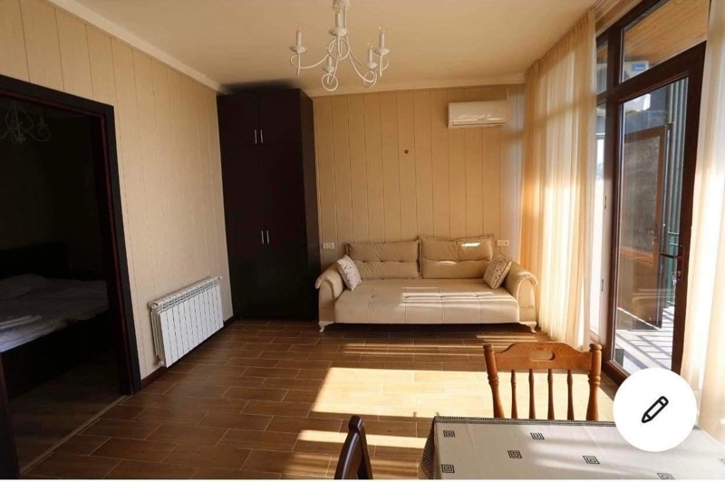 2-Room Apartment For Rent In Batumi, Amaghleba St, 21a view 8