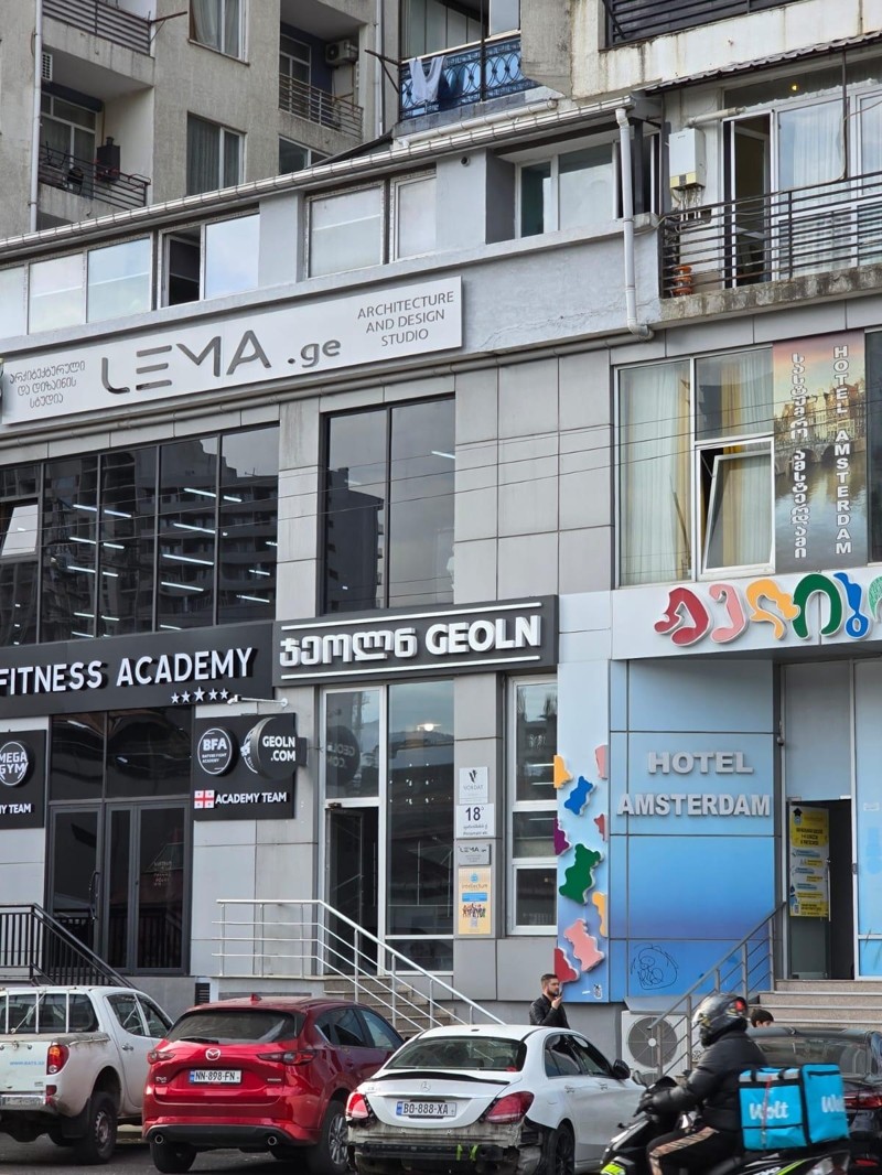 Commercial Property For Rent: 60 M² In Batumi, Real Palace – $800 view 14