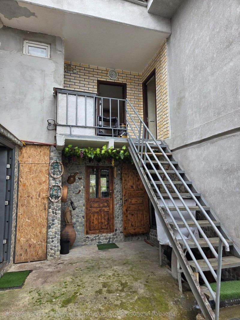 3-Room House For Rent In Batumi, Kazinetsi St view 11